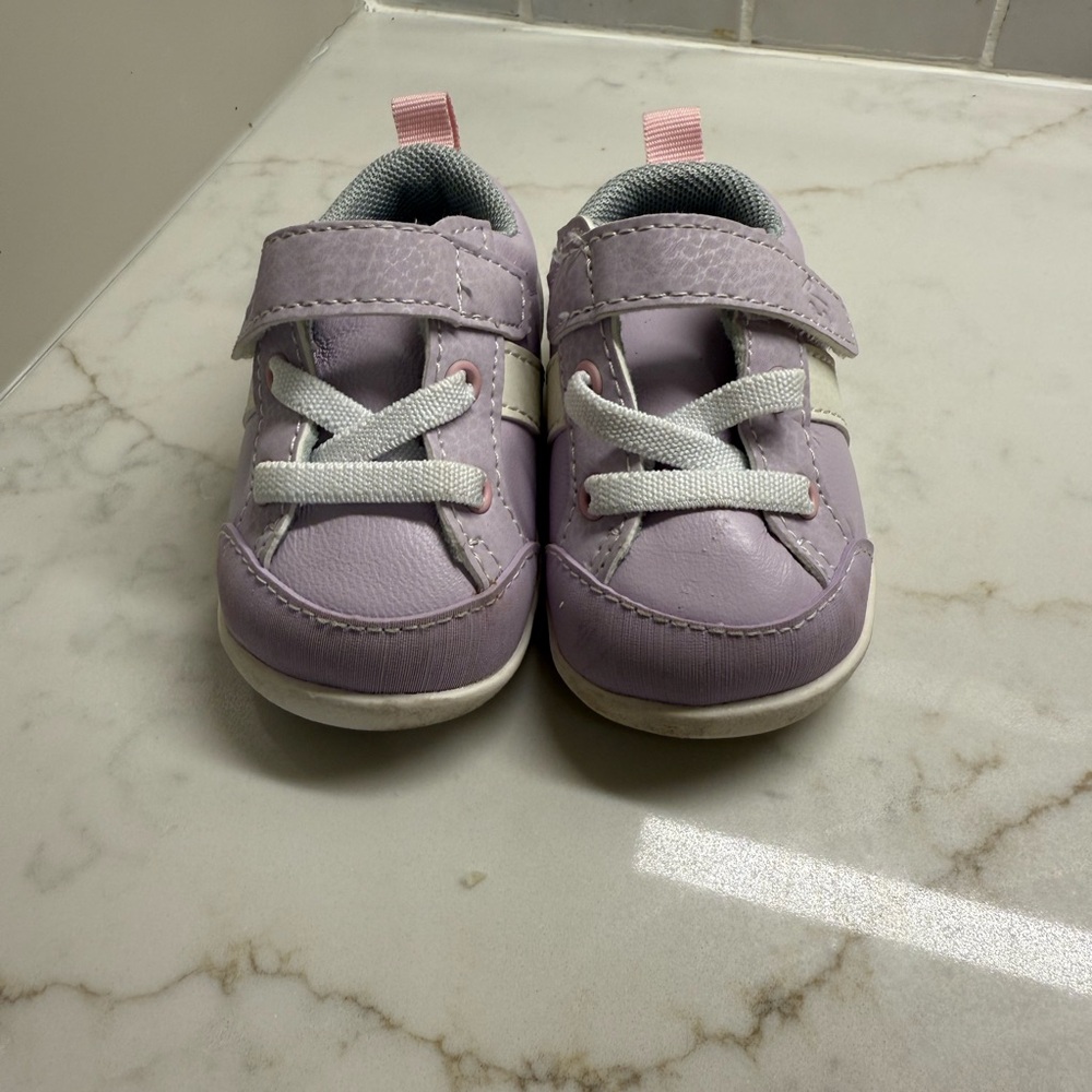 See Kai Run Walker Shoe - size 3C